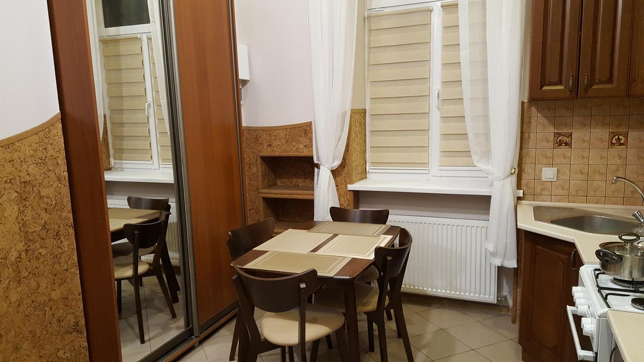 Soprano Apartment Lviv Exterior photo
